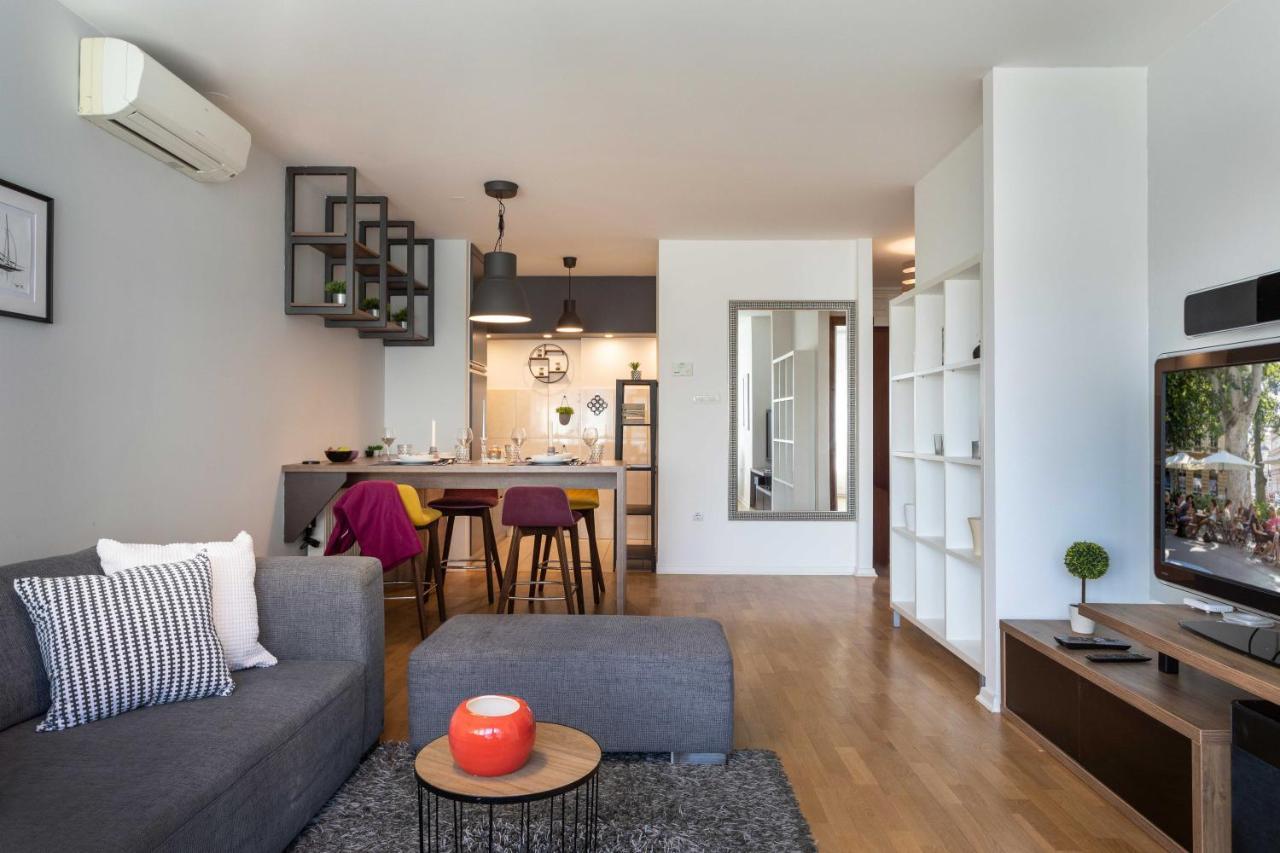 Spacious Apartment In Radnicka Business Zone - Free Parking Zagreb Buitenkant foto